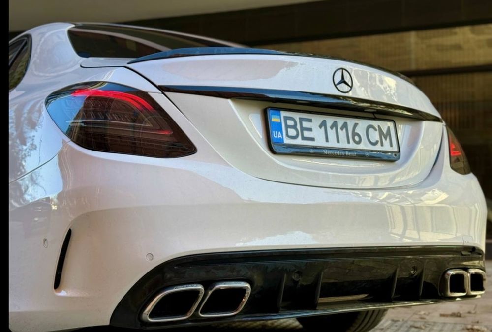 Продам мерседеса C 220 у W205 кузові