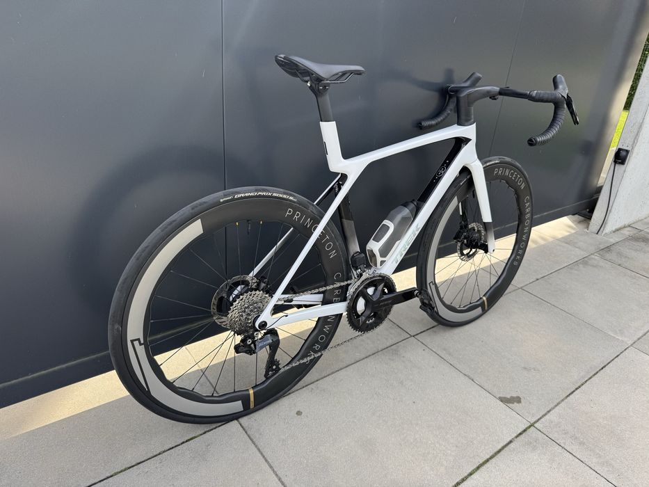 Trek Madone SL 6 Kokpit di2