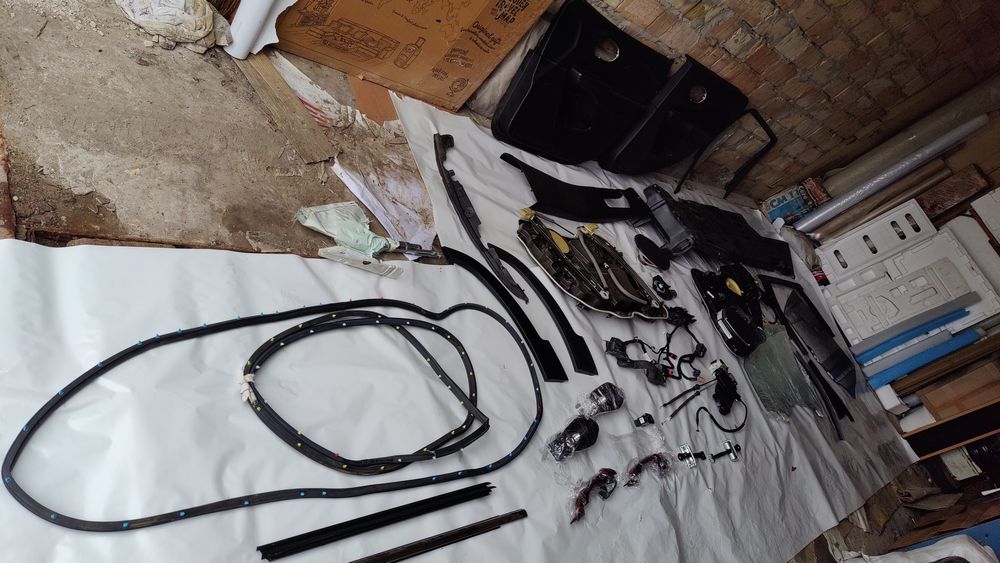 Jeep Cherokee kl двери запчасти