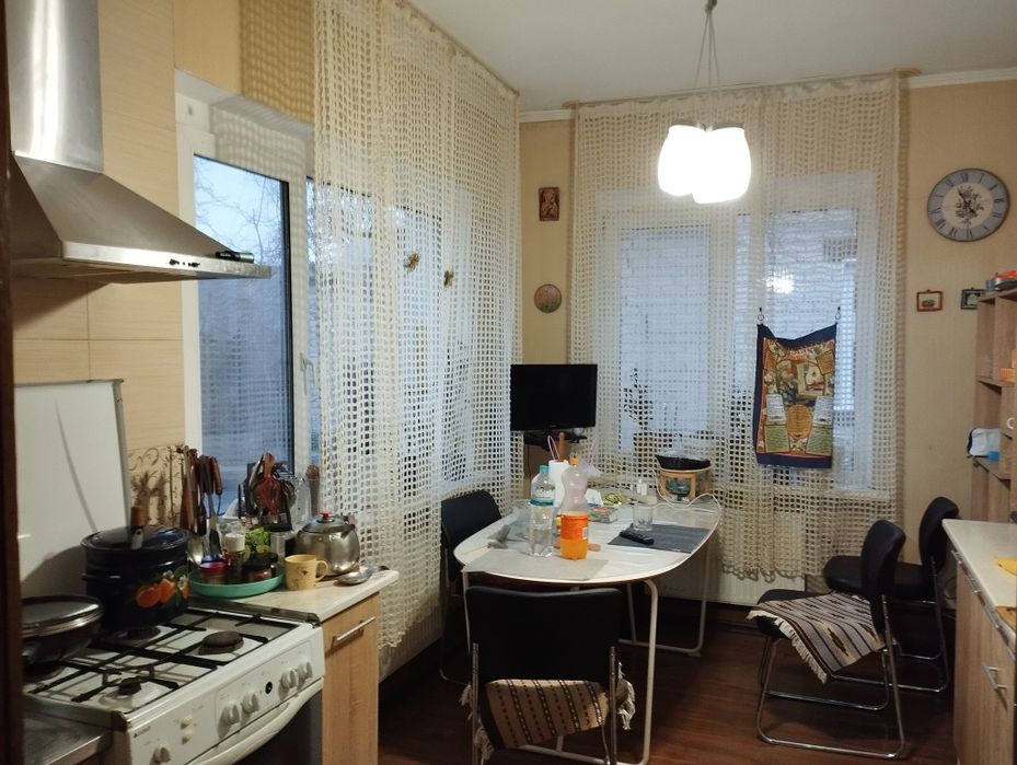 Продам дом Змиев(Е-оселя)