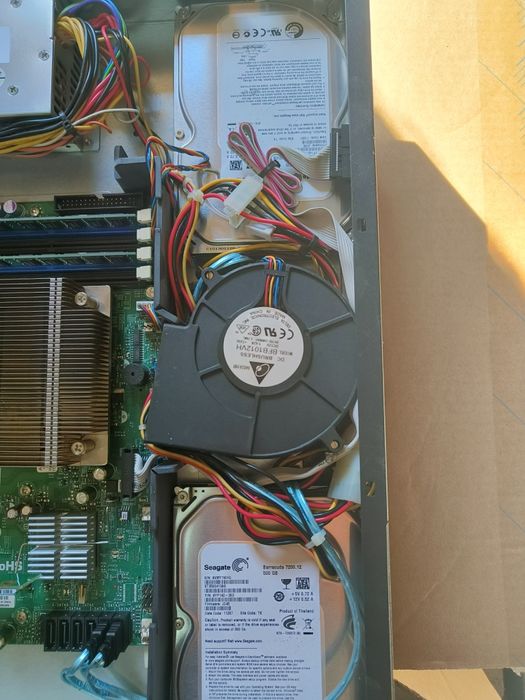 Supermicro 512-2 Надійний сервер
