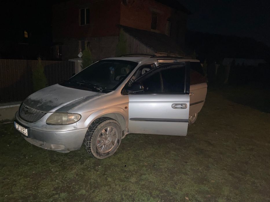Авто Chrysler 2002 рік
