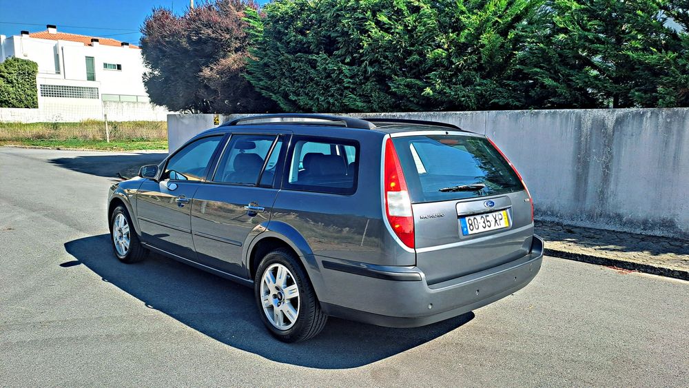 Ford Mondeo sw 2.0 tdci — photo 3