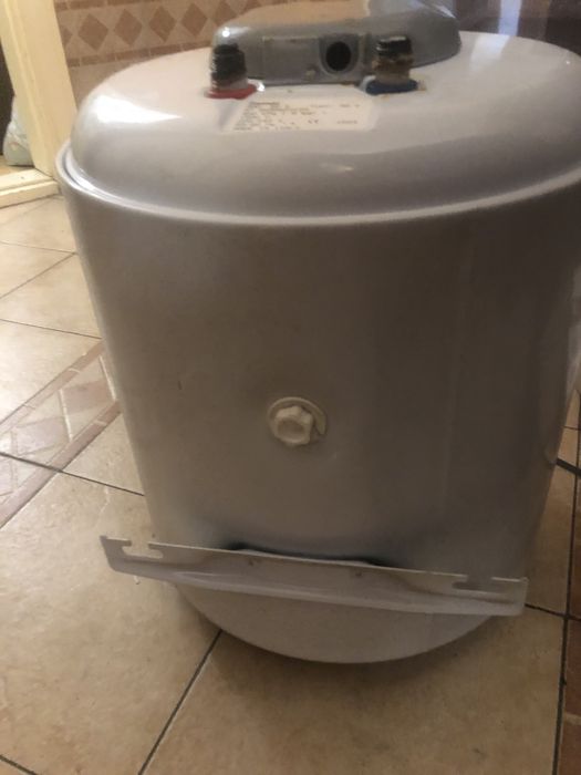 Продаю б/у бойлер fishmar