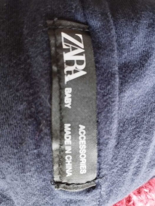 Conj. gorro + luvas T1/3 da Zara impecável
