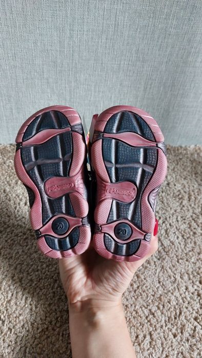 Весенние кожаные ботинки на девочку Flamingo. 20 р., стелька 12,5 см.