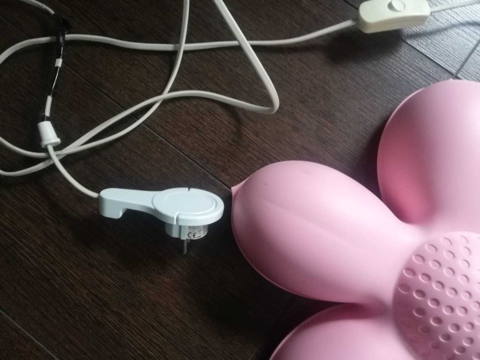 lampka nocna ścienna kinkiet kwiatek różowa pokój dziewczynki