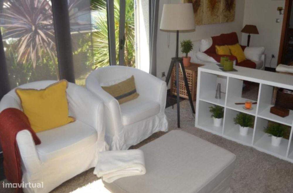 Quarto - localizado em Vila do Conde Porto