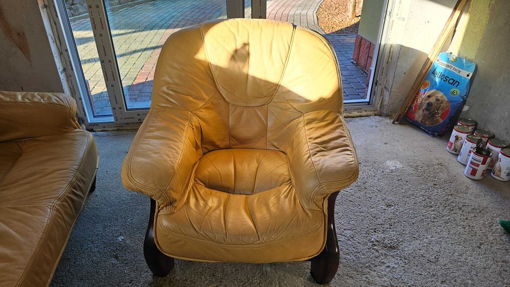 Zestaw wypoczynkowy sofa+ fotel