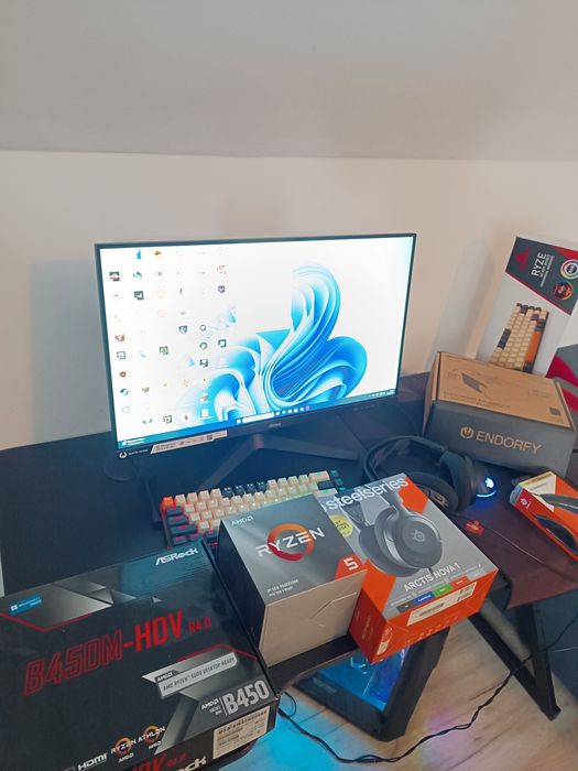 Komputer do gier, cały zestaw.