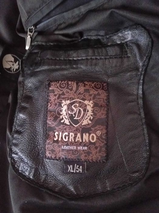Кожана куртка "Sigrano"