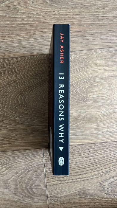 13 Reasons why Livro - Jay Asher