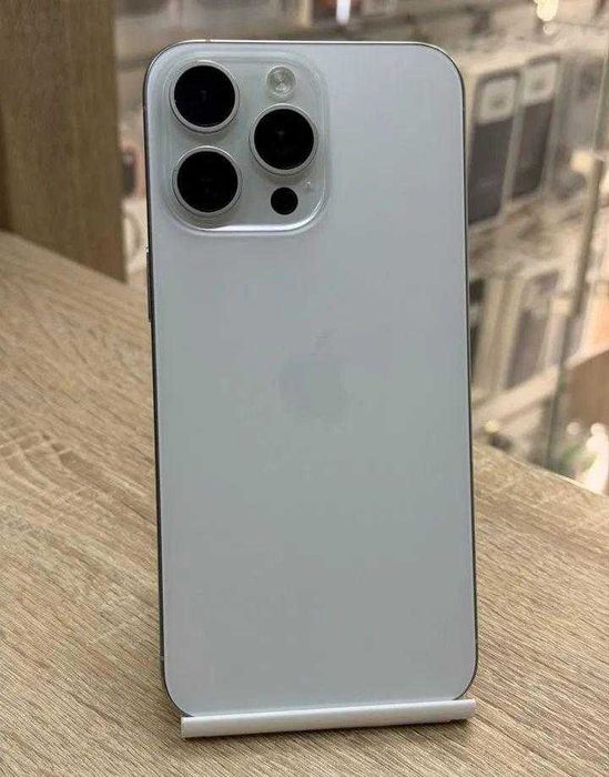 iPhone 15 Pro Max, 512 ГБ, SIM + eSIM