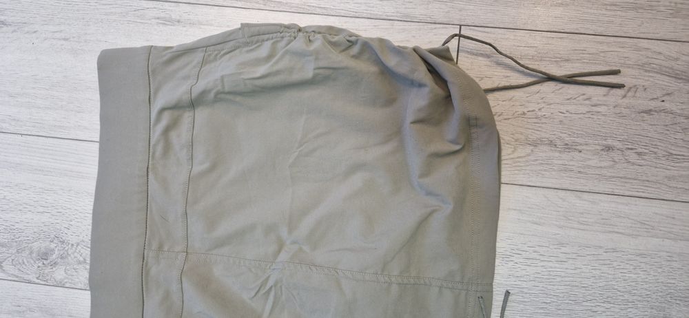 Columbia  L.       .