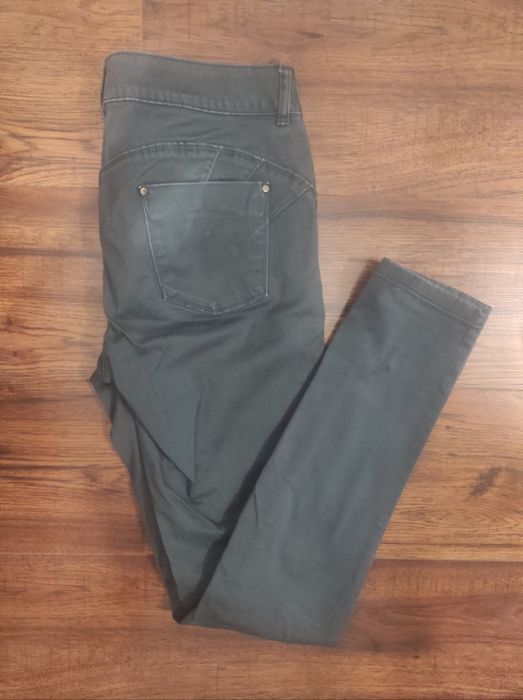 Spodnie szare grafitowe