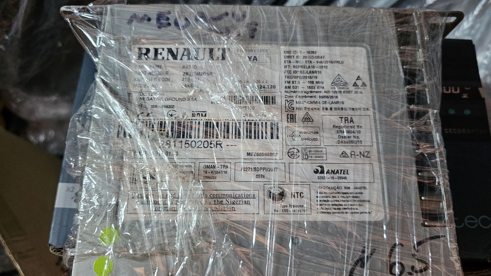 Módulo Auto radio Megane 4