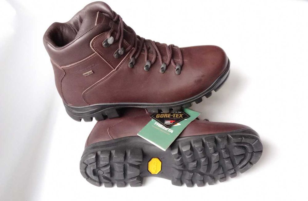 Buty TREZETA  43 eu 9 uk wkaldka mierzona 28 cm trekkingowe Skóra NOWE