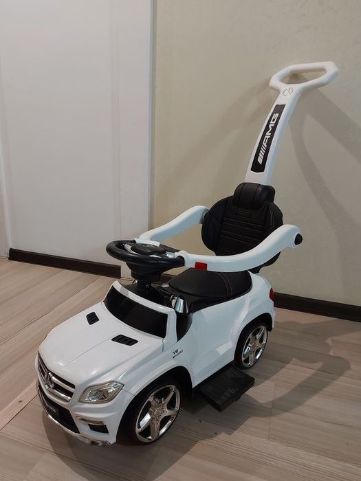 Толокар Mercedes GL63 білий