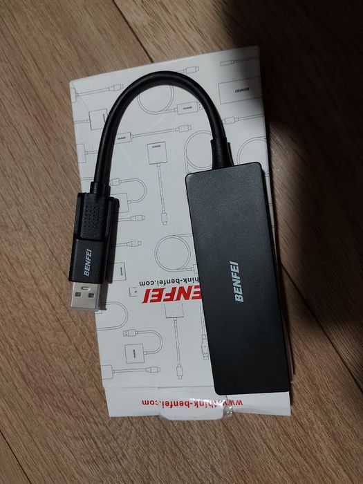 BENFEI 4-portowy ultrapłaski koncentrator danych USB3.0