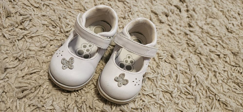 Туфельки мештики черевички Chicco 19