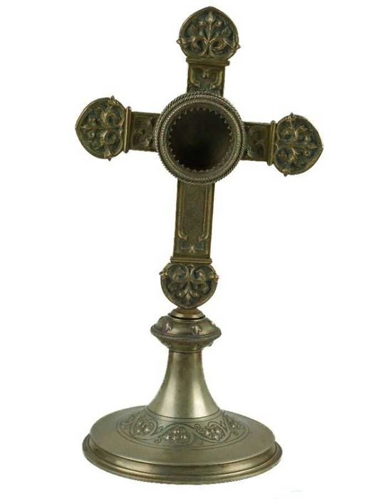 Moldura com Cristo Crucificado