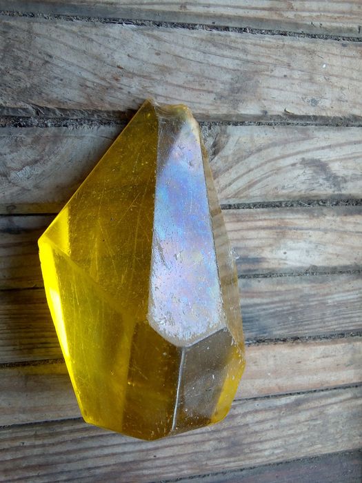 Камни цветные , 70 грн|кг.