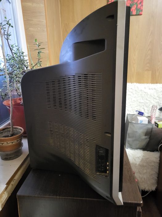 Телевізор старий