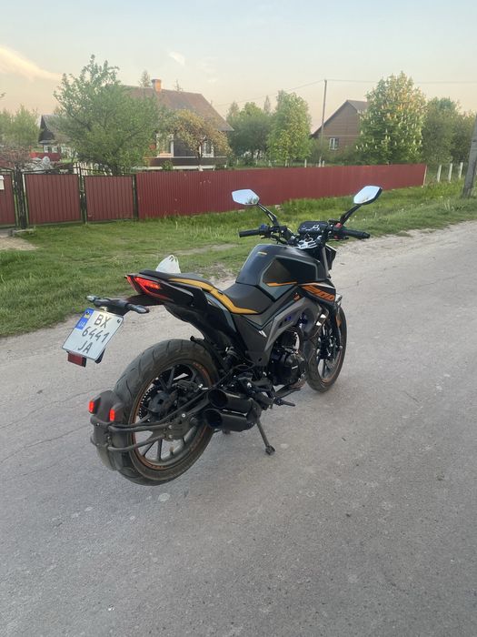 Продам Musstang ST 200 Стан Нового