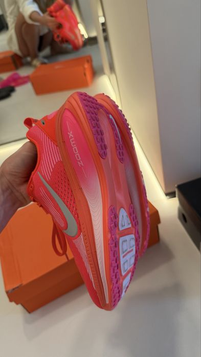 Nike vomero 18 39 розмір