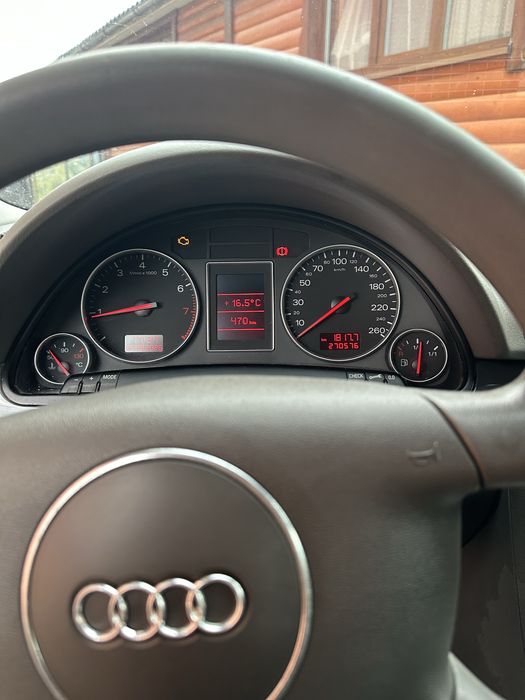 AUDI.A4b6 1.6MPI