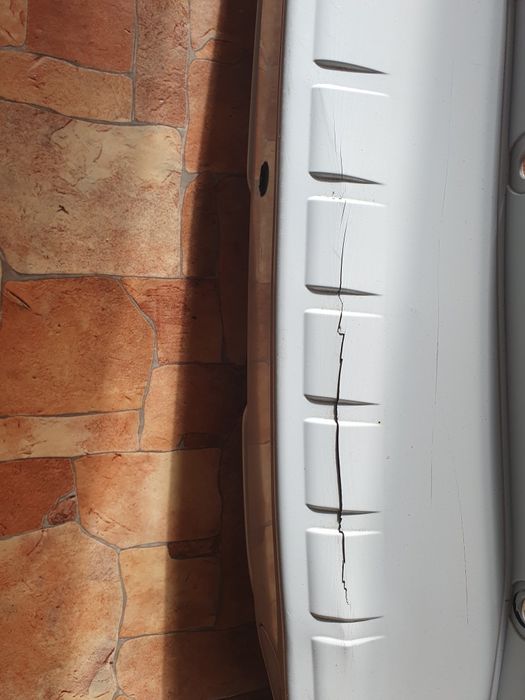 Продам бампер задній Рено Докер