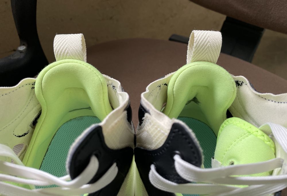 Чоловічі кросівки Nike Air Force 1 Mid React