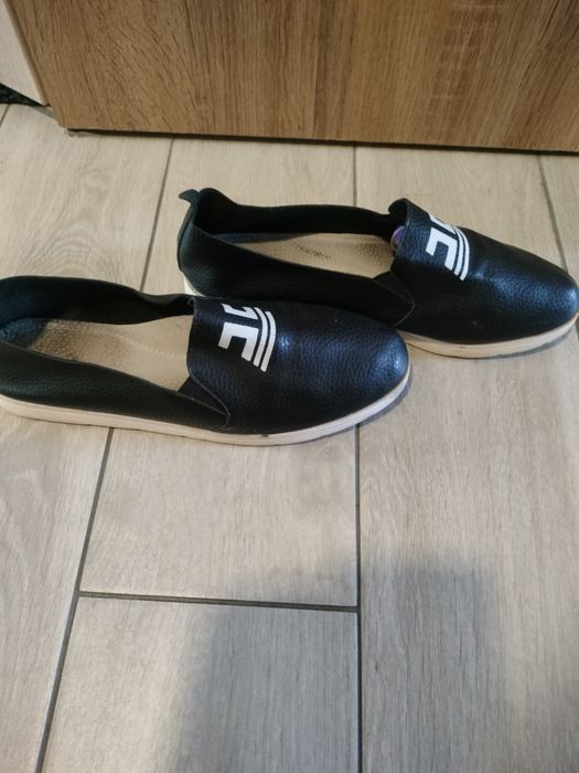 Półbuty,espadryle 40