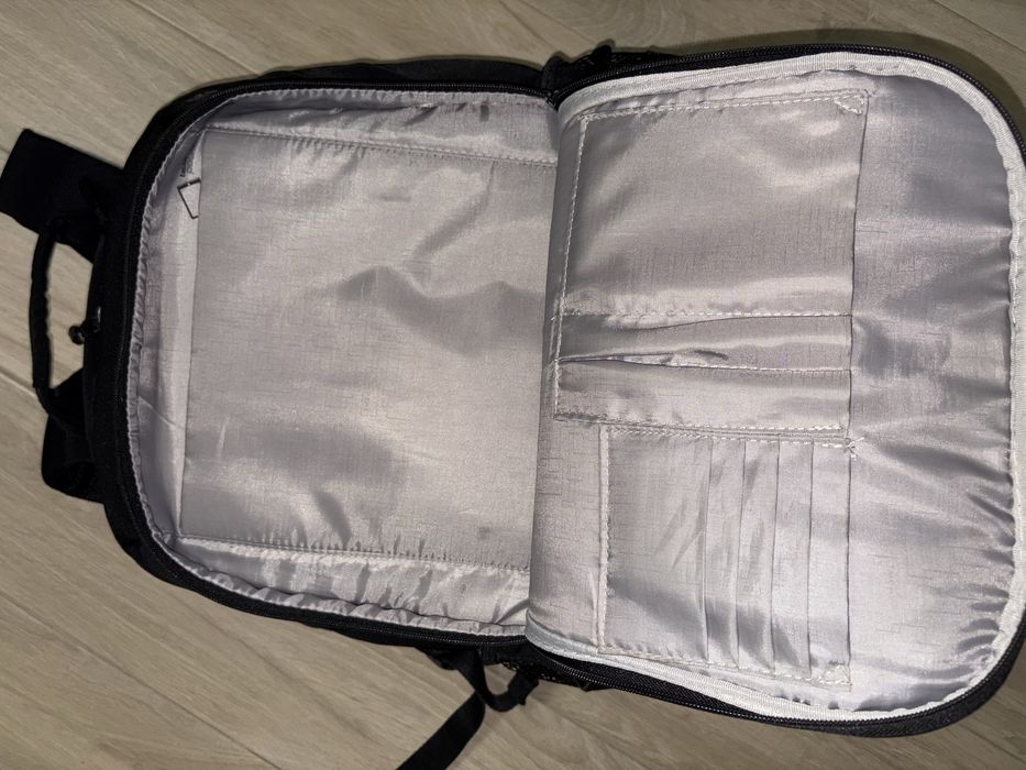 MOCHILA TUCANO LATO PRETO (Portáteis 15/17")