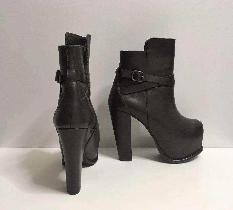 Botas de tacão castanhas de pele genuína In