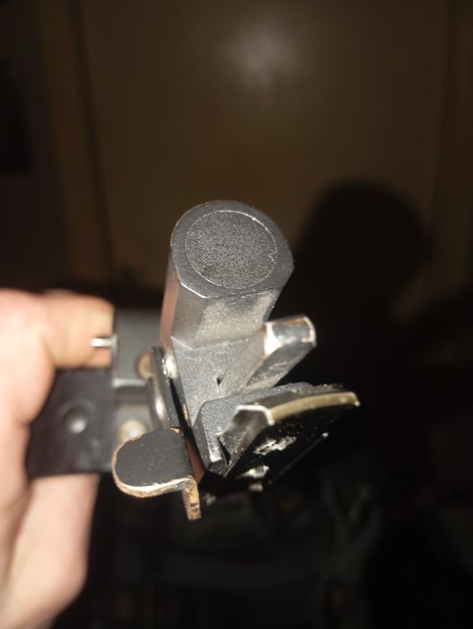 Шлем с креплением для тепловизора