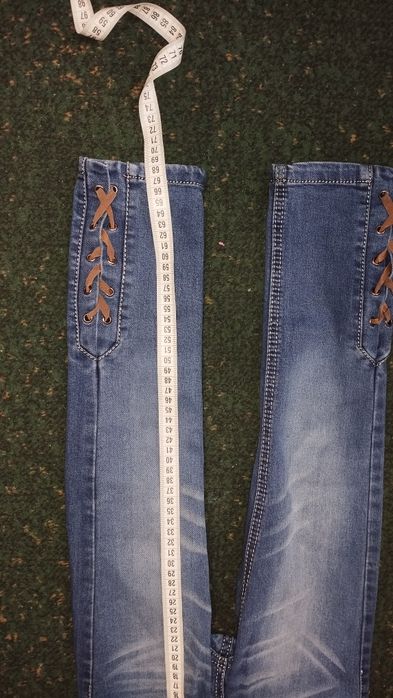 Продам речі для дівчаток (двійнят)