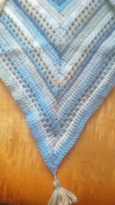 Chusta na szydełku nowa