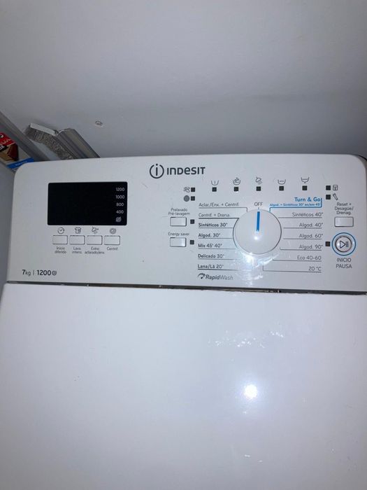 Máquina de lavar roupa Indesit 7 kg