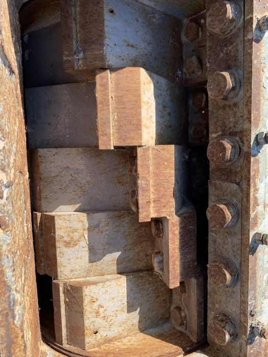 Дробилка измельчитель полимеров ИПР-450