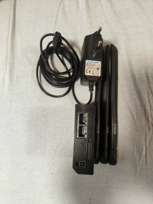 RUT250 tektonika profesjonalny router GSM