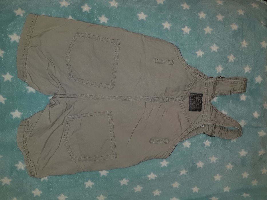 Spodnie ogrodniczki szorty 80 H&M