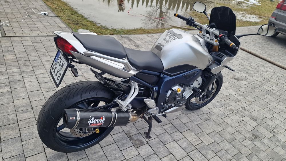 Yamaha fz1 super stan