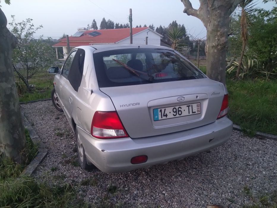 Hyundai Accent 1.3 - Para desocupar