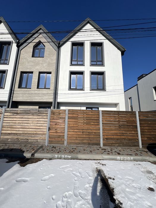 Таунхаус 108м2 кутовий під чистову Софіївська Борщагівка!