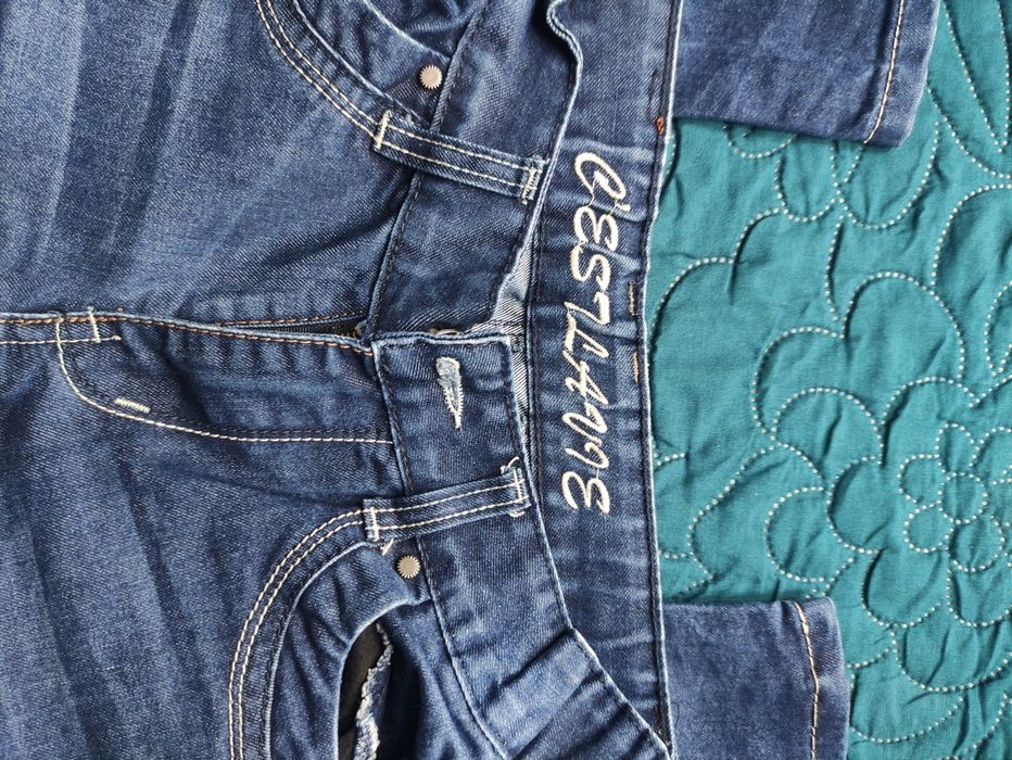 Spodnie chłopięce rozmiar 152