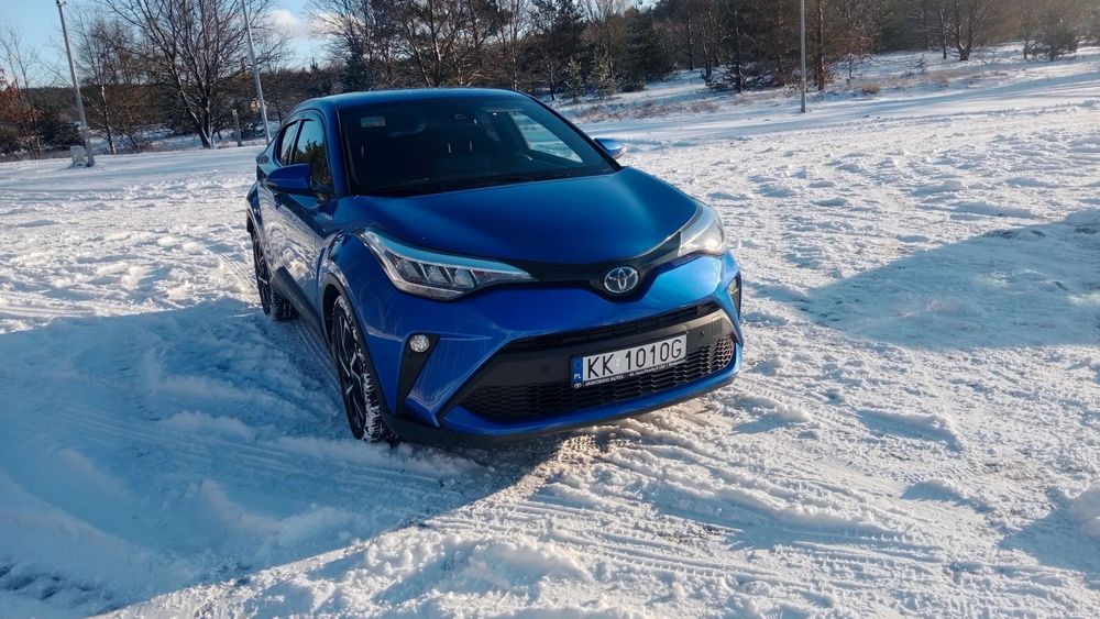Toyota C-HR Sprzedam Toyota C-HR stan SALONOWY
