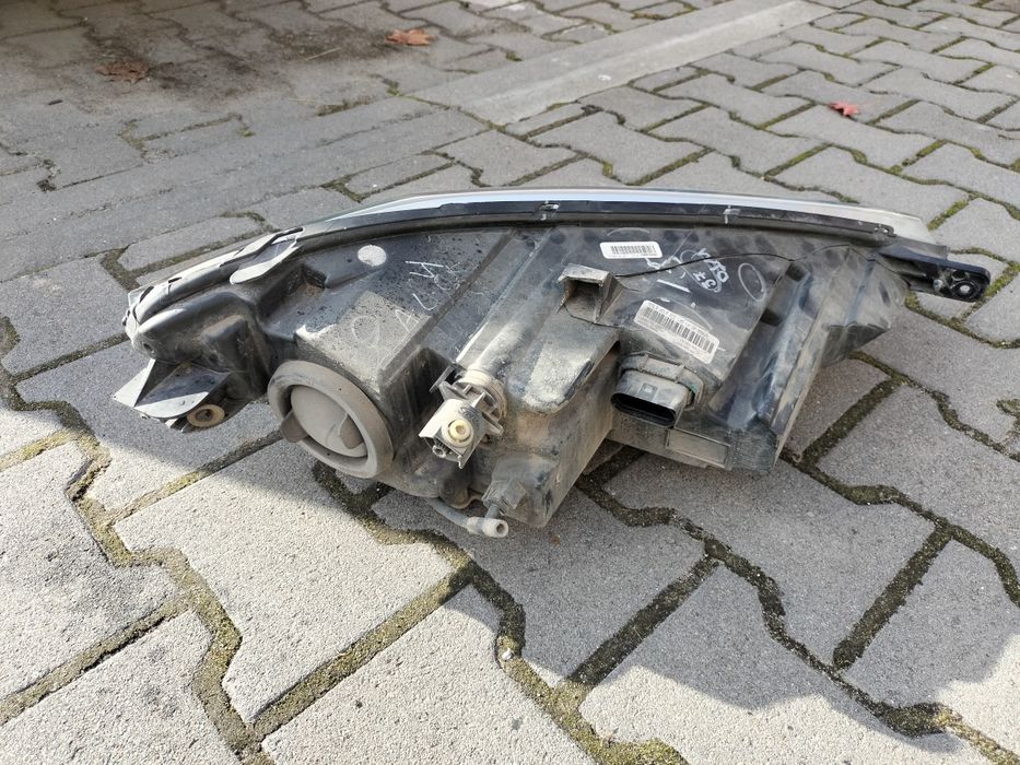 Фара передня ліва tesla model S dorest