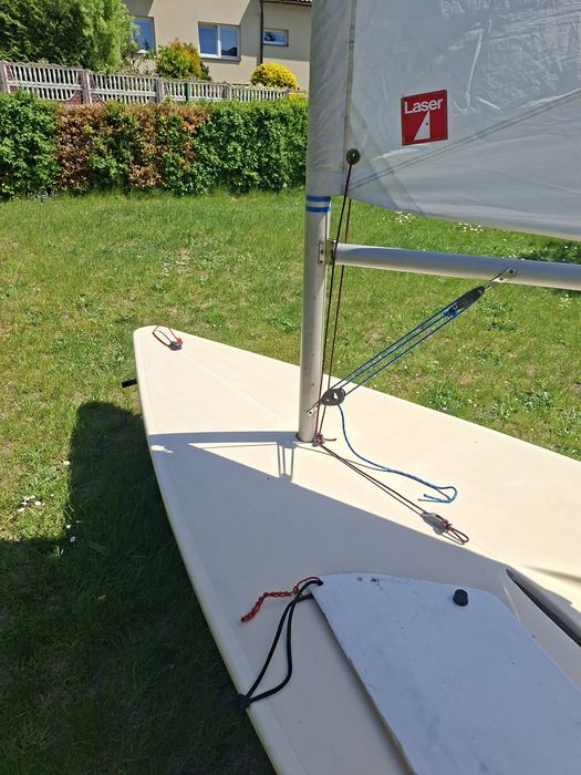 Żaglowka Laser Standard 7