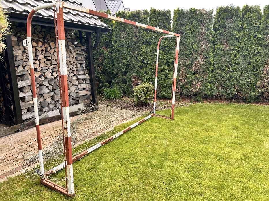 Bramka do piłki noznej 300x190x50 B. SOLIDNA